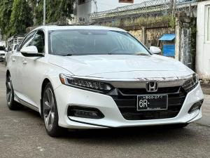 2018 Honda Accord Touring Grade Used Car motor car for sale in Myanmar car market and price.