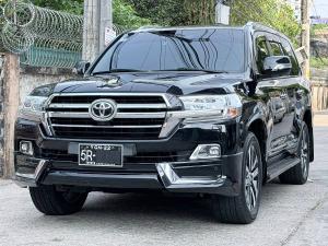2017 Toyota Land Cruiser GX-R,Used Car motor car for sale in Myanmar car market and price.