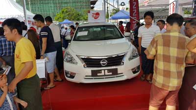 Nissan Altima. USD 54000.Engine:2488 cc Petrol.