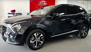 2023 Kia Sportage exterior and interior details