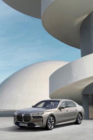 2023 The new BMW 7 Series. - 9