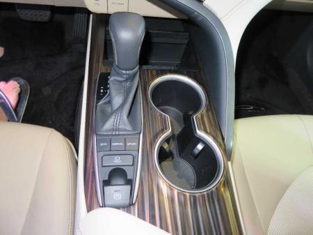 Toyota Camry. Price $49,900 - $58900. 4 cyclinders. Electronic. Electric power steering. Cruise cont