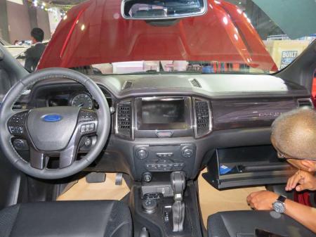 ford everest. price usd 69000.