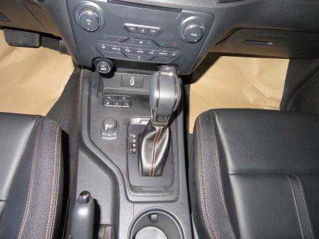 ford ranger xlt. price usd 44000.