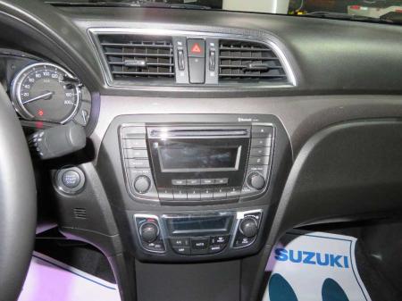 suzuki ciaz. 1.4 L . price 272 lacs kyats. back sonar system. back camera. auto transmission. abs.